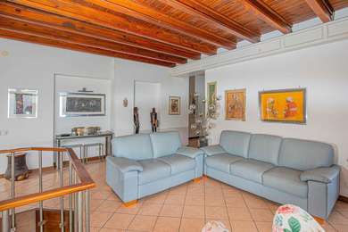 PORTO SANTO STEFANO PRESTIGIOSA VILLA