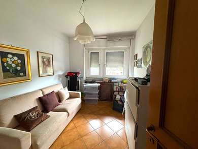 ATTICO CON TERRAZZE E POSTO AUTO