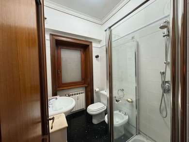 VIALE VATICANO, SPACIOUS APARTMENT