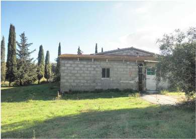 A JEWEL AMONG THE TUSCAN HILLS