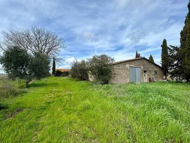 A JEWEL AMONG THE TUSCAN HILLS