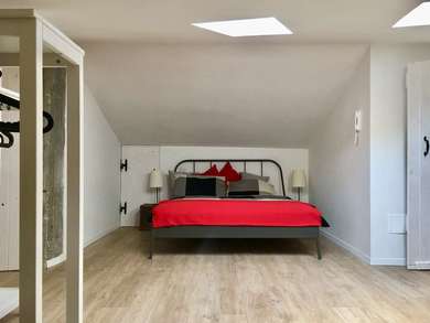 APPARTAMENTO IN VILLA CON GIARDINO