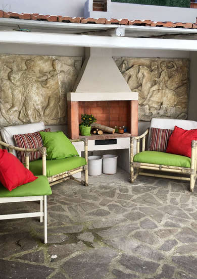 APPARTAMENTO IN VILLA CON GIARDINO