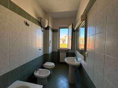 NEPI APPARTAMENTO IN VILLINO A SCHIERA