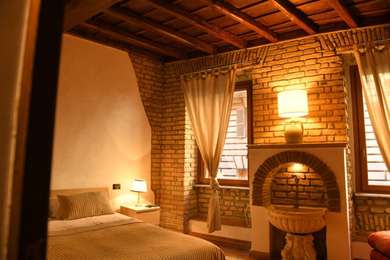 BARBERINI, BEAUTIFUL THREE-ROOM APARTMENT