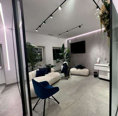 PRESTIGIOUS INCOME-GENERATING OFFICE