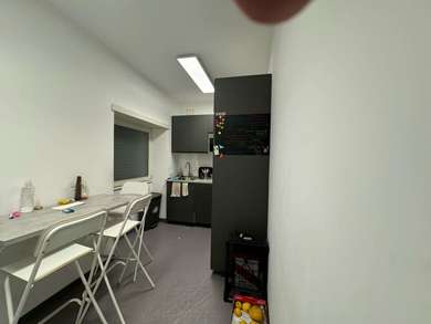 PRESTIGIOUS INCOME-GENERATING OFFICE