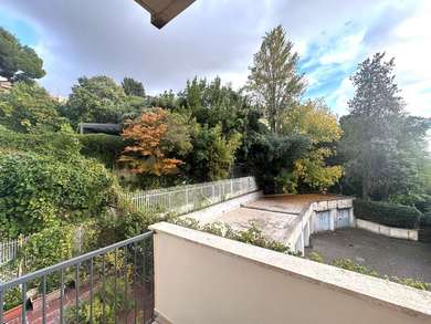 FLEMING, ELEGANT APARTMENT