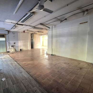 LOCALE COMMERCIALE ALTA VISIBILITA'