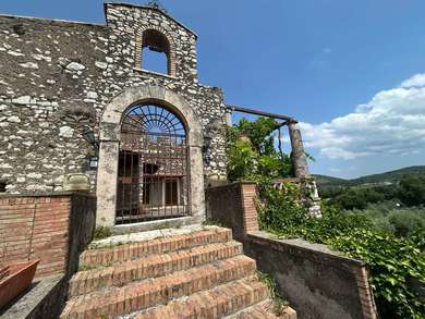 GUIDONIA MONTECELIO, STORICA RESIDENZA PANORAMICA