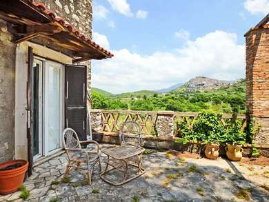GUIDONIA MONTECELIO, STORICA RESIDENZA PANORAMICA