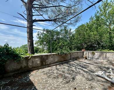 GUIDONIA MONTECELIO, STORICA RESIDENZA PANORAMICA