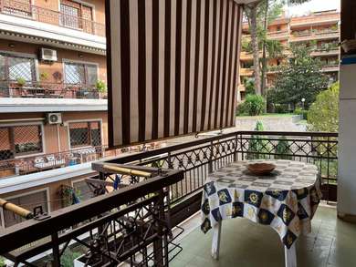 APARTMENT IN A COMPLEX - DIVISIBLE