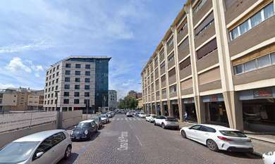 TERNI VENDITA LOCALE A REDDITO 10%