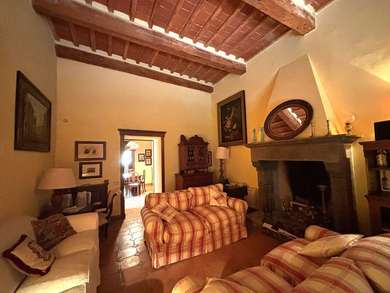 APPARTAMENTO NEL CENTRO STORICO DI CAPALBIO