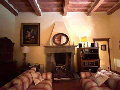 APPARTAMENTO NEL CENTRO STORICO DI CAPALBIO