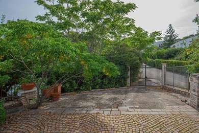 PORTO SANTO STEFANO PRESTIGIOSA VILLA