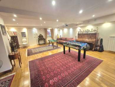 OLGIATA, VILLA BIFAMILIARE CON PISCINA