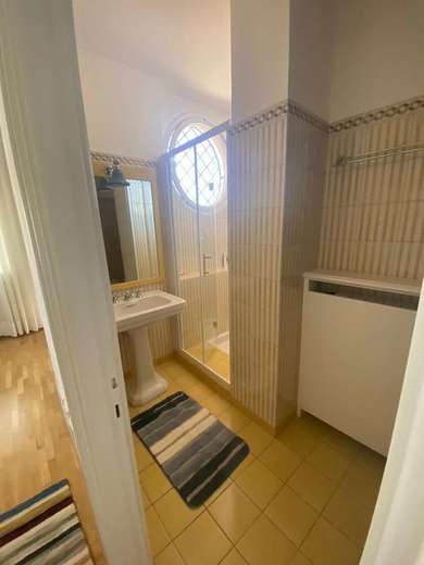 LUSSUOSO ATTICO CON TERRAZZA PANORAMICA