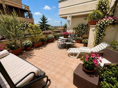 IN RESIDENCE - ATTICO MODERNO