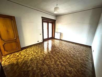 VIALE VATICANO, APPARTAMENTO DI GRANDE POTENZIALE