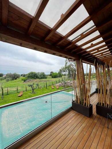 GUESTHOUSE IMMERSA NEL VERDE CON PISCINA