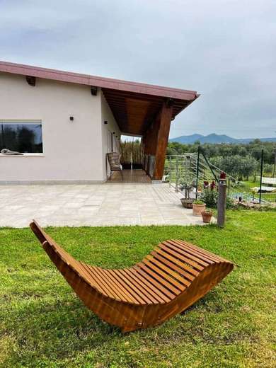 GUESTHOUSE IMMERSA NEL VERDE CON PISCINA