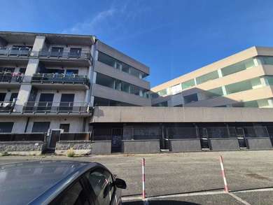 Tor de' Cenci - Entire Office Building