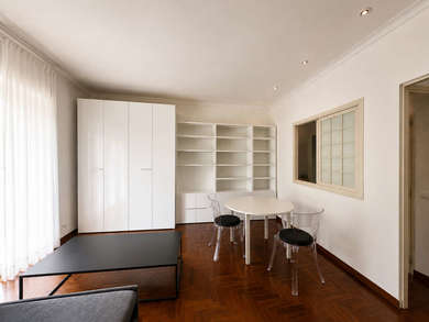 CHARMING APARTMENT IN MONTI PARIOLI