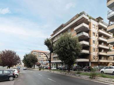 ALTA REDDITIVITA'_LOCALE COMMERCIALE