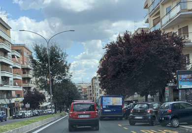 ALTA REDDITIVITA'_LOCALE COMMERCIALE