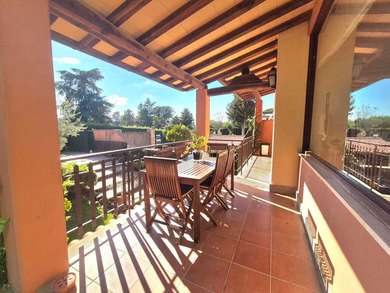 FORMELLO, VILLA BIFAMILIARE CON GIARDINO