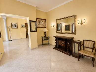 Next to Battistini Metro, apartment