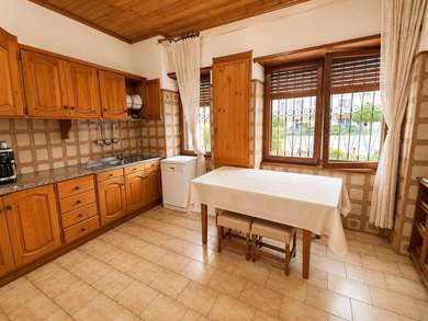 Next to Battistini Metro, apartment