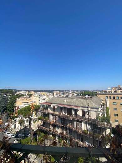 Luxury penthouse Monti Parioli with terrace