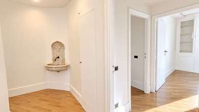 PARIOLI, ELEGANT APARTMENT WITH BALCONY