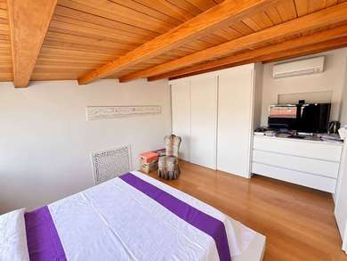 IMMOBILE DAL DESIGN MODERNO IN VILLINO LIBERTY