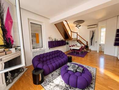 IMMOBILE DAL DESIGN MODERNO IN VILLINO LIBERTY