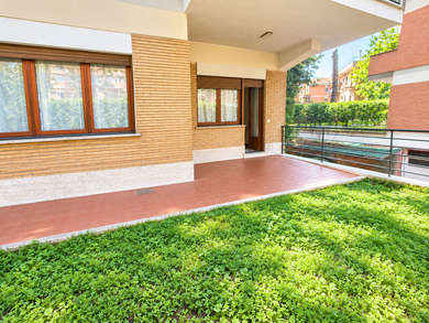 CASSIA, APPARTAMENTO CON GIARDINO 