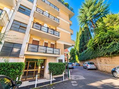 CASSIA, APPARTAMENTO CON GIARDINO 